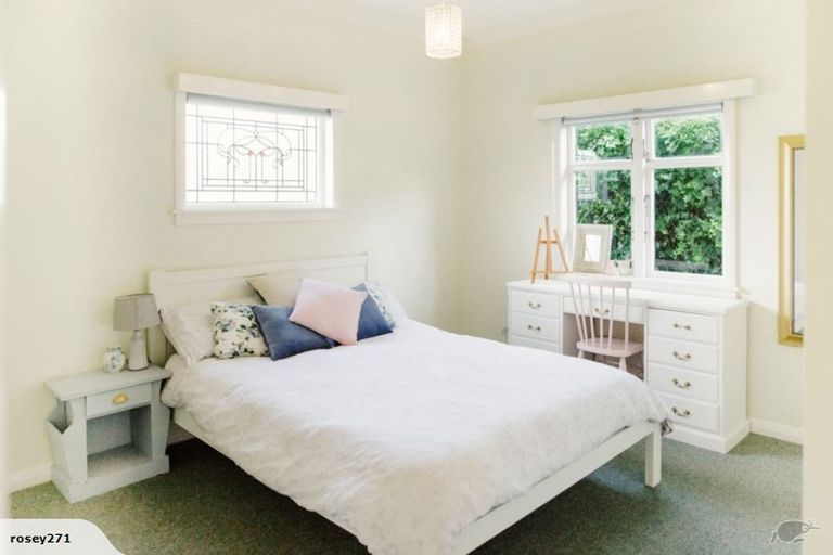 Photo of property in 33 Kiwi Street, Alicetown, Lower Hutt, 5010