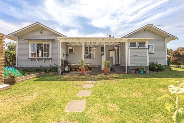 Photo of property in 97 Liverpool Street, College Estate, Whanganui, 4500