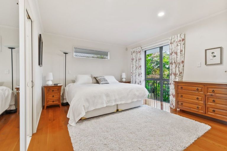 Photo of property in 30 Cliff Road, Torbay, Auckland, 0630