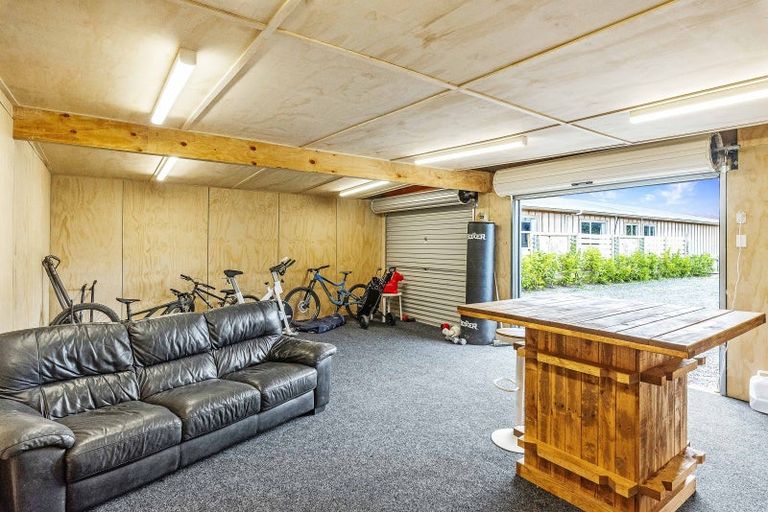 Photo of property in 13 Gawler Street, Te Horo Beach, Otaki, 5581