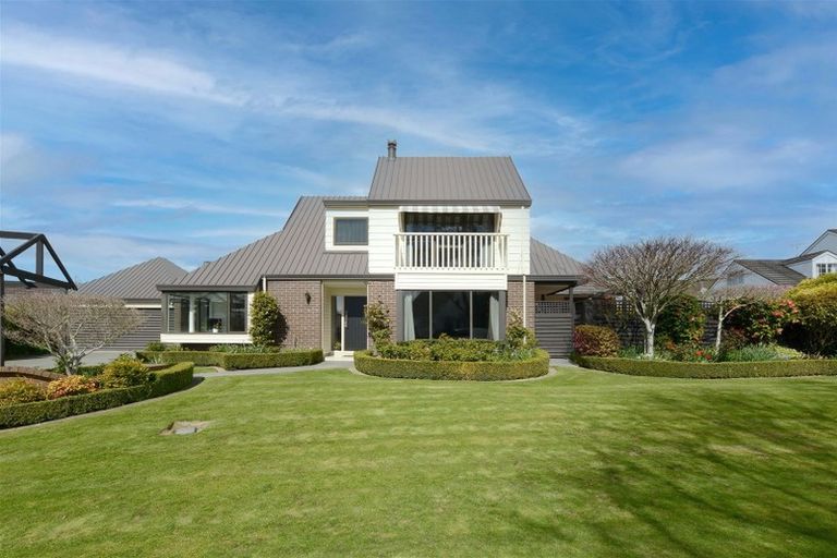 Photo of property in 8 Swithland Place, Avonhead, Christchurch, 8042