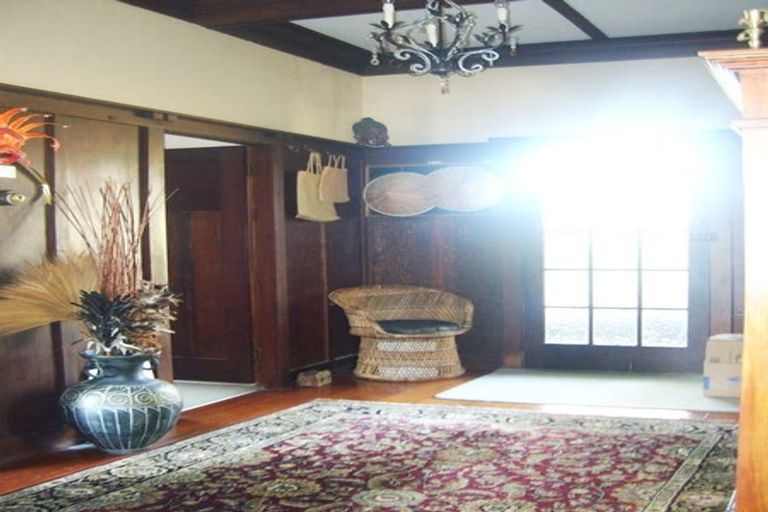 Photo of property in 32 Forbes Street, Onehunga, Auckland, 1061