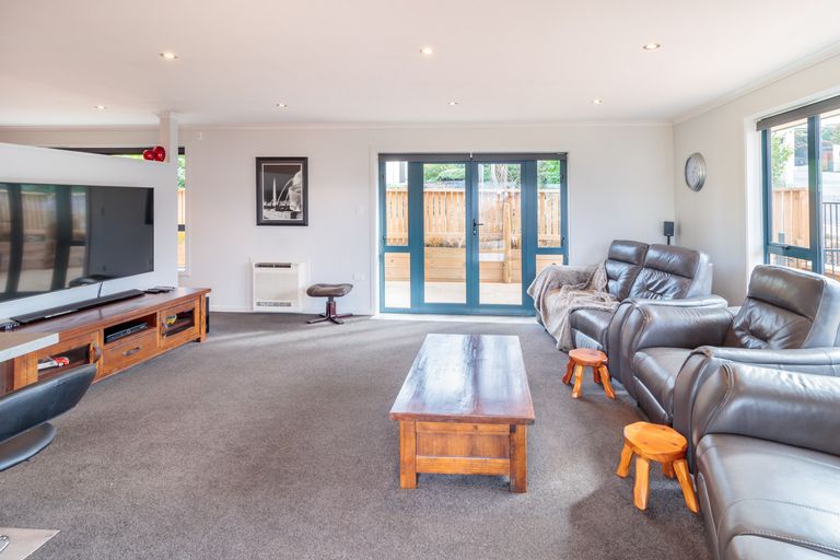 Photo of property in 7 Holyport Close, Fairfield, Dunedin, 9018