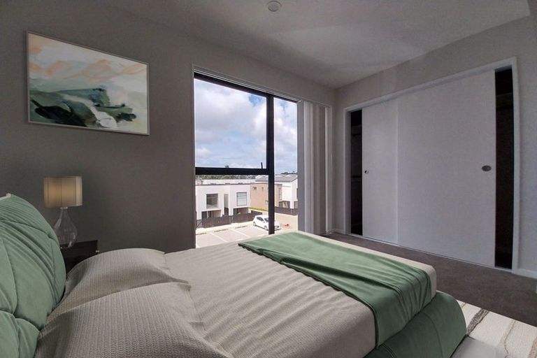 Photo of property in 41 Tukari Lane, Mangere Bridge, Auckland, 2022