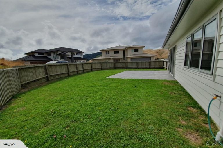 Photo of property in 12 Gatley Grove, Churton Park, Wellington, 6037