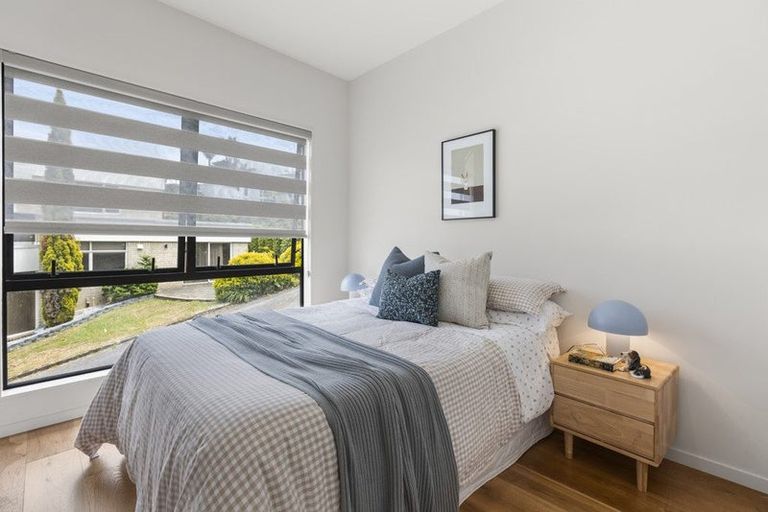 Photo of property in 17a Constable Lane, West Harbour, Auckland, 0618
