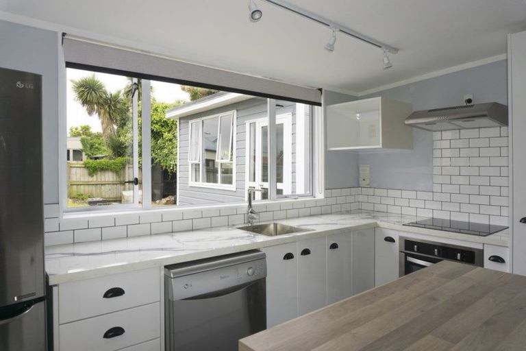 Photo of property in 27 Loyalty Street, Forbury, Dunedin, 9012