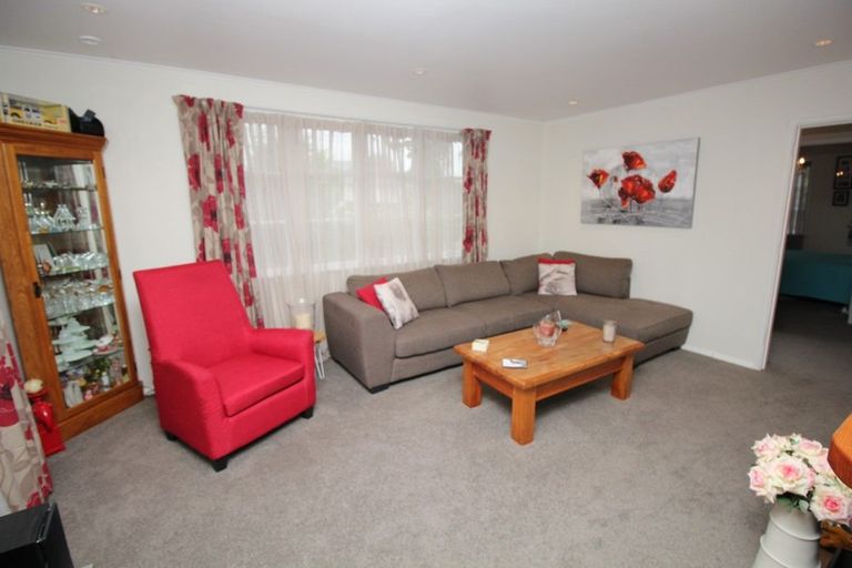 Photo of property in 3 Montgomery Place, Lansdowne, Masterton, 5810