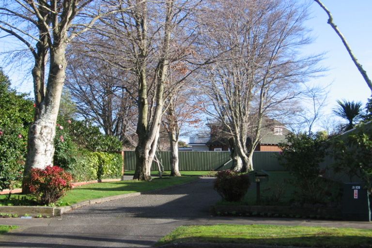 Photo of property in 39 Montgomery Terrace, Hokowhitu, Palmerston North, 4410