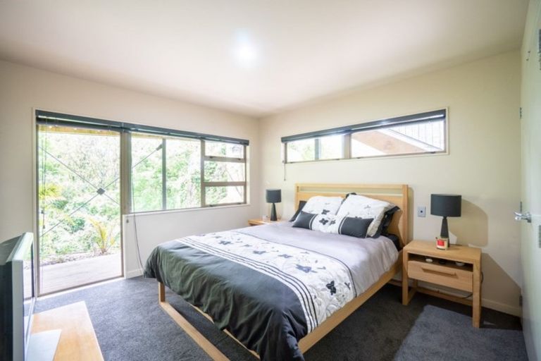 Photo of property in 67 Atawhai Road, Fitzherbert, Palmerston North, 4410