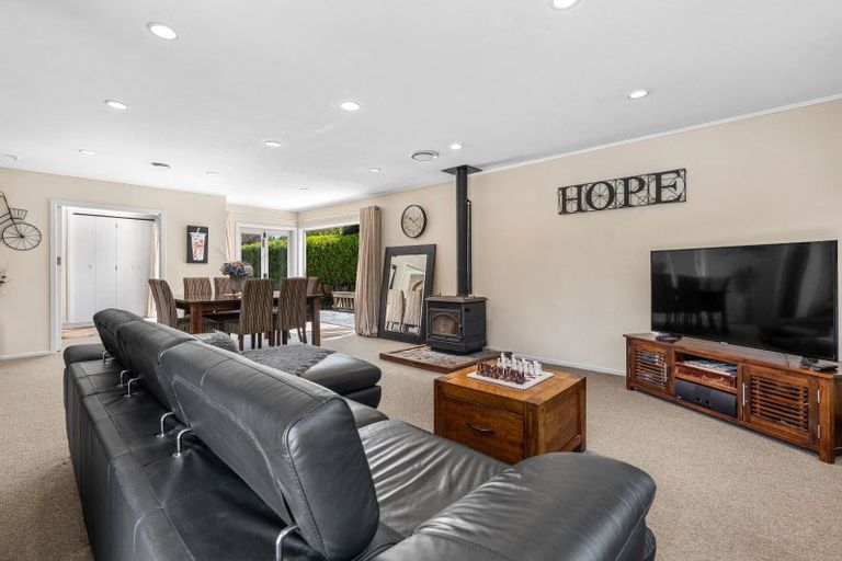 Photo of property in 9 Green Lane Road, Masterton, 5810