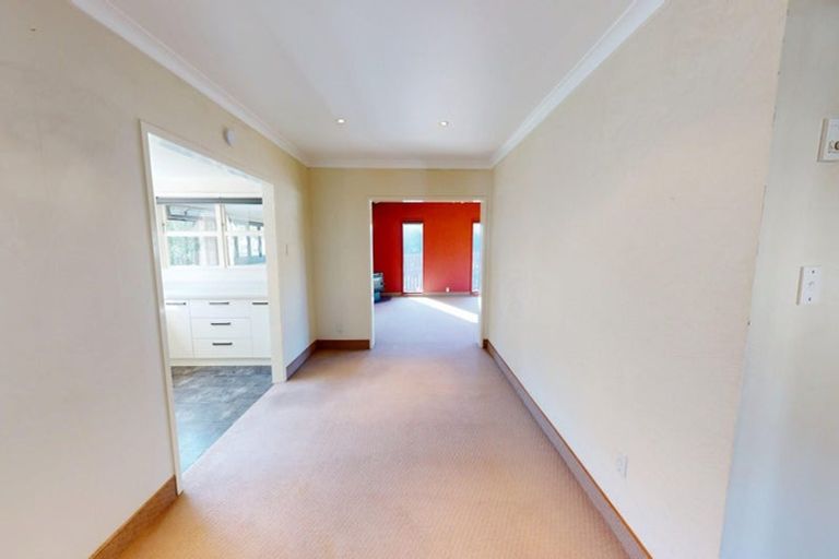 Photo of property in 5 Caversham Road, Westmere, Whanganui, 4501