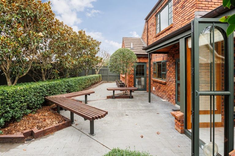 Photo of property in 52 Ihaka Street, Hokowhitu, Palmerston North, 4410