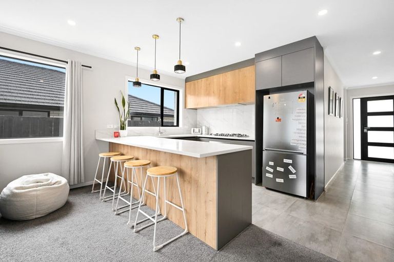 Photo of property in 24b Tokerau Drive, Rototuna North, 3210