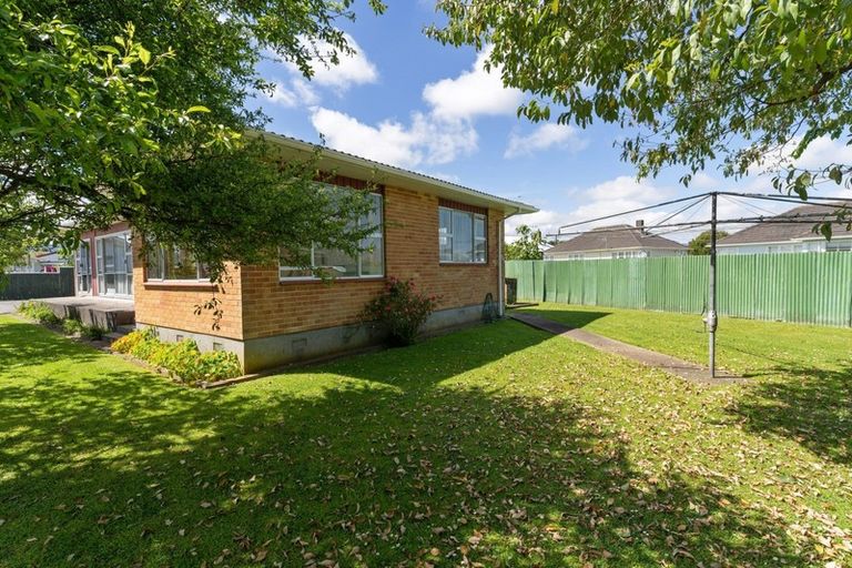 Photo of property in 136d Bath Street, Levin, 5510