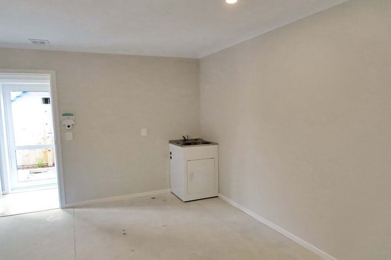 Photo of property in 358 George Street, Stokes Valley, Lower Hutt, 5019