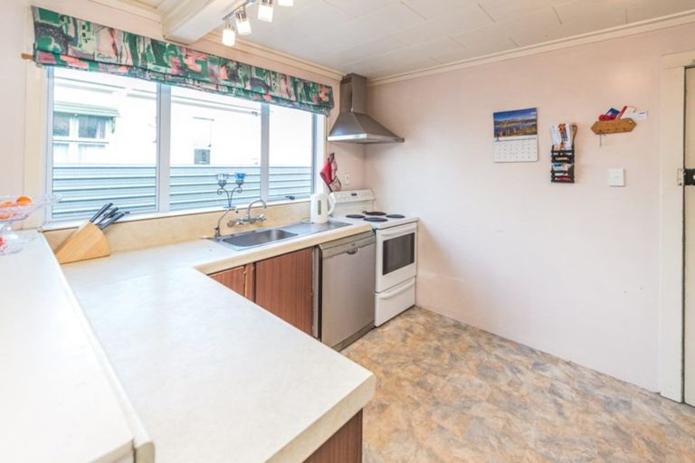 Photo of property in 29 Kings Avenue, Gonville, Whanganui, 4501