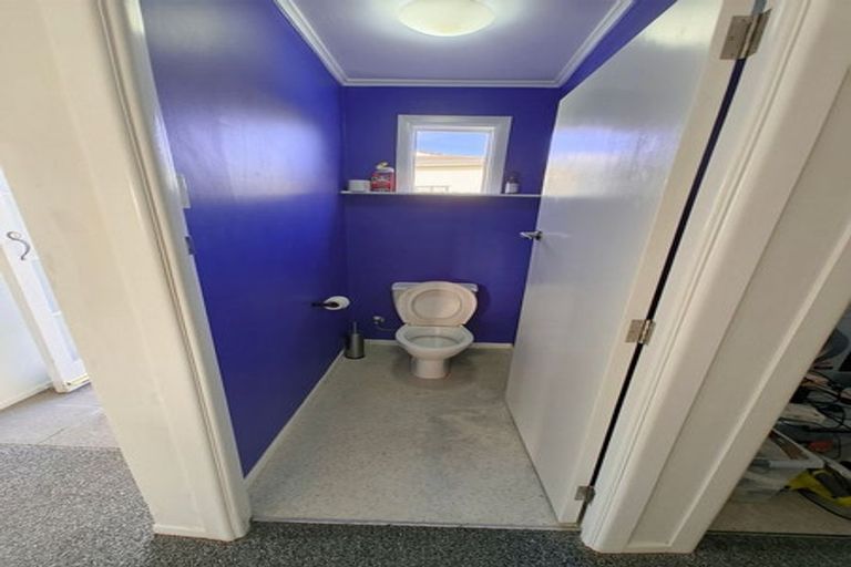 Photo of property in 36 Kamara Road, Glen Eden, Auckland, 0602