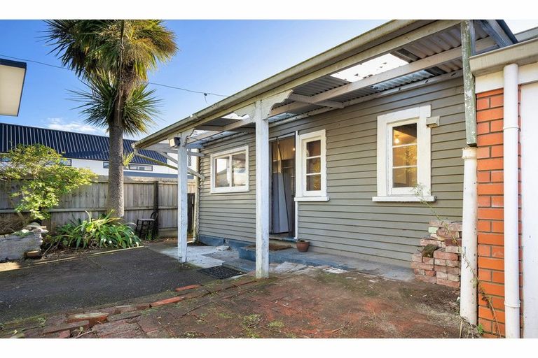 Photo of property in 42 Southey Street, Sydenham, Christchurch, 8023
