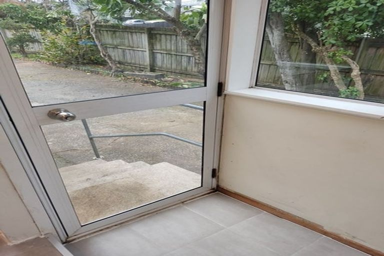 Photo of property in 31 Hobart Crescent, Wattle Downs, Auckland, 2103