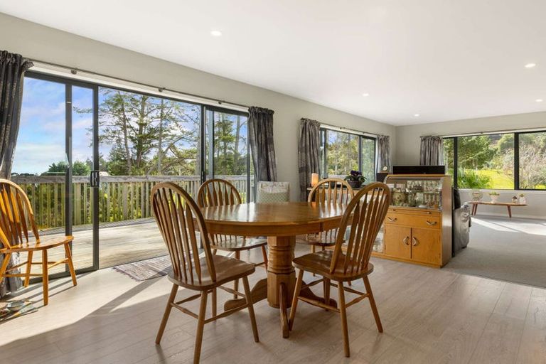 Photo of property in 211b Cable Bay Block Road, Cable Bay, 0420