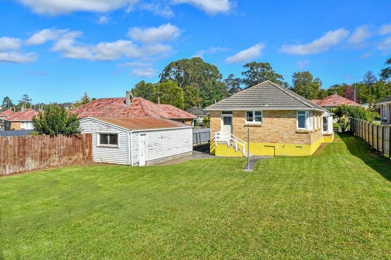 Photo of property in 25 Te Wheoro Street, Meremere, Mercer, 2474