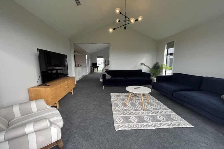 Photo of property in 33 Kaitorete Drive, Lincoln, 7608