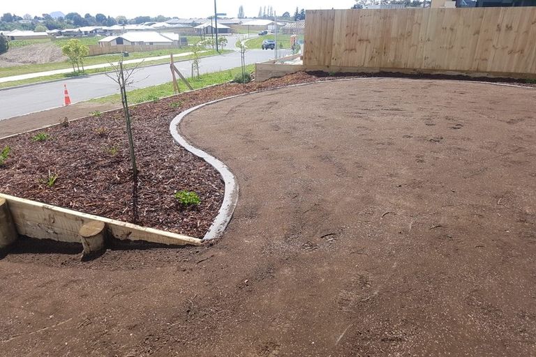 Photo of property in 37 Hass Drive, Ohauiti, Tauranga, 3112