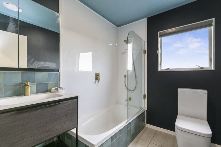 Photo of property in 1/83 Townsend Road, Miramar, Wellington, 6022