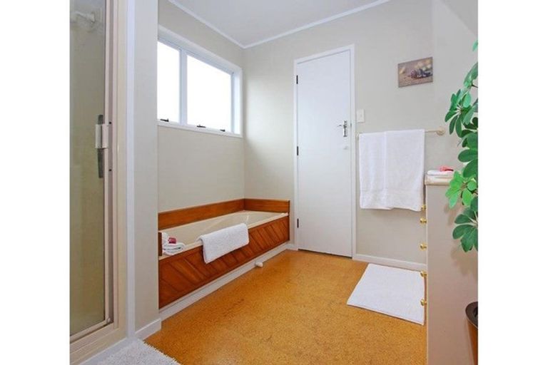 Photo of property in 20a Omana Road, Papatoetoe, Auckland, 2025