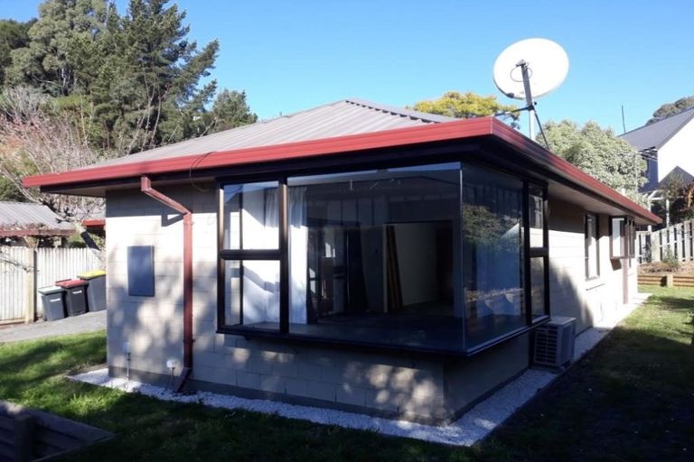 Photo of property in 29 Penruddock Rise, Westmorland, Christchurch, 8025