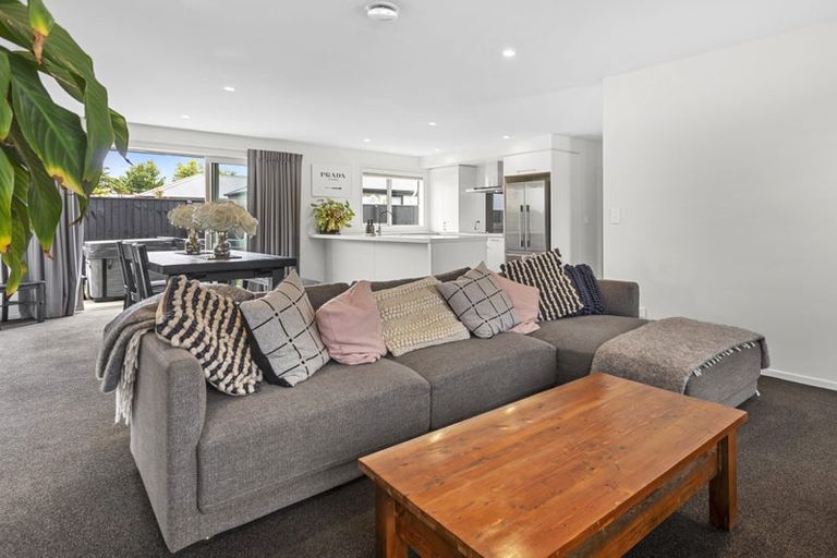 Photo of property in 1 Glenary Drive, Prebbleton, 7604