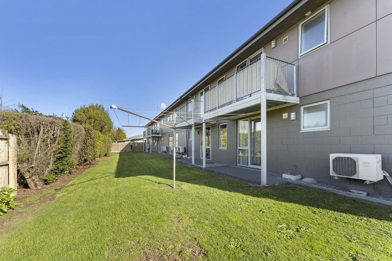 Photo of property in 9 Siddal Place, Richmond, Christchurch, 8013