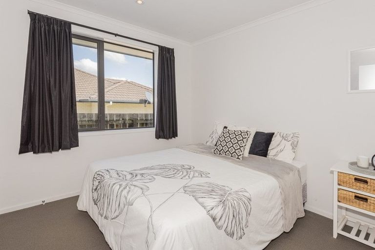 Photo of property in 35 North Crest Drive, Onerahi, Whangarei, 0110