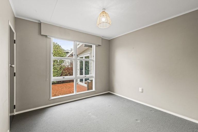 Photo of property in 27 Dewe Avenue, Feilding, 4702