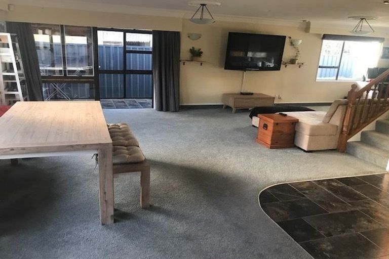 Photo of property in 3/35 Vincent Street, Waterloo, Lower Hutt, 5011