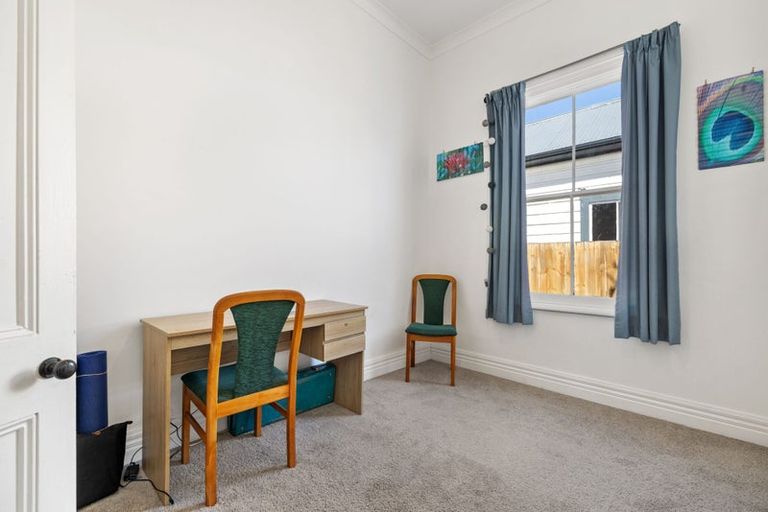 Photo of property in 35 Victoria Street, Masterton, 5810