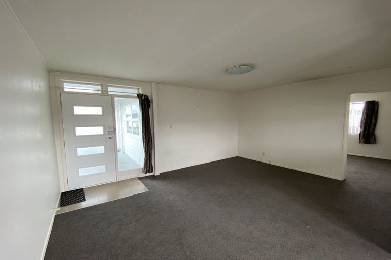 Photo of property in 121-123 Bell Road, Waiwhetu, Lower Hutt, 5010