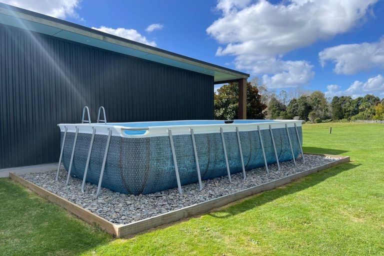 Photo of property in 55 Galloway Road, Karaka, Papakura, 2580