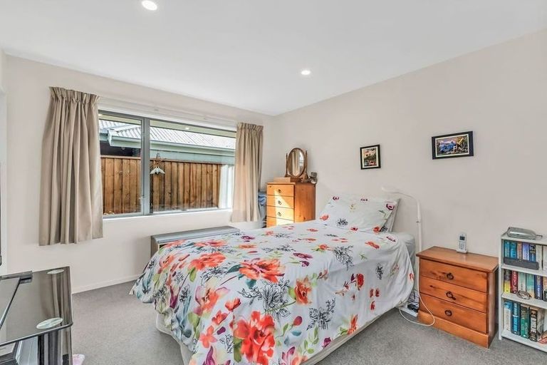 Photo of property in 16 Venerable Terrace, Yaldhurst, Christchurch, 8042