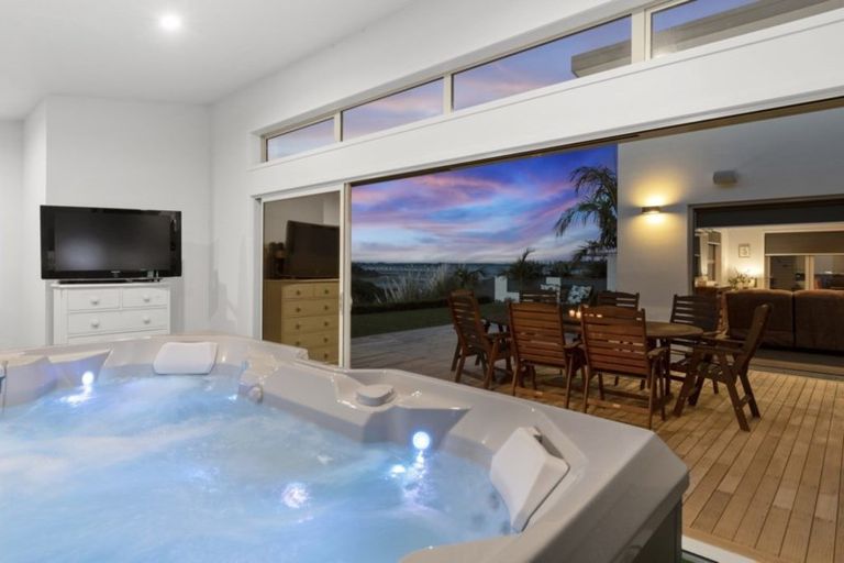 Photo of property in 45 Lynley Park Drive, Omokoroa, 3114