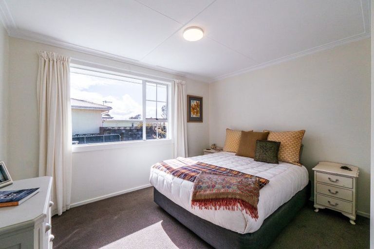 Photo of property in 73 Conway Crescent, Glengarry, Invercargill, 9810
