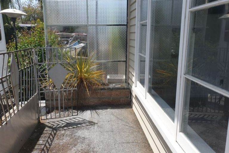 Photo of property in 32 Hobbs Street, Waimataitai, Timaru, 7910