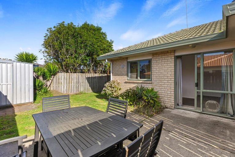 Photo of property in 22 Longstead Avenue, Papamoa Beach, Papamoa, 3118
