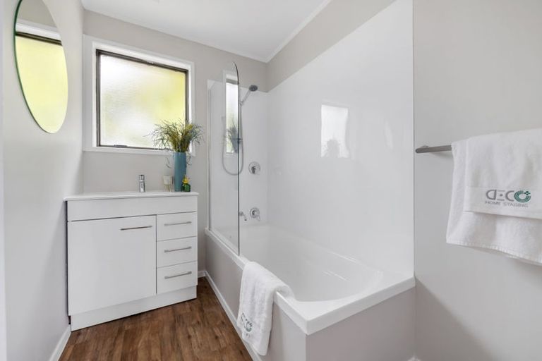 Photo of property in 2/17 Coombe Avenue, Otara, Auckland, 2023