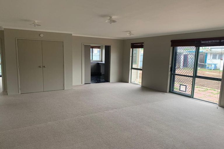 Photo of property in 2/3 Vine Street, Mangere East, Auckland, 2024