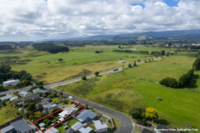 Photo of property in 14 Robert Mckeen Street, Otaki Beach, Otaki, 5512