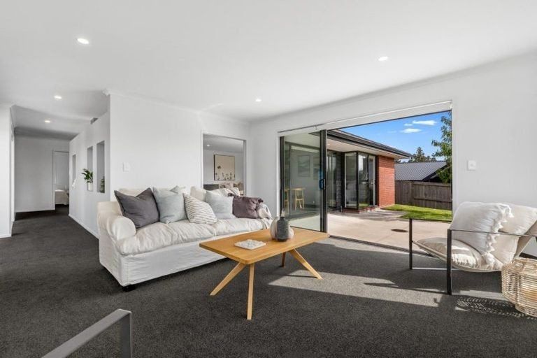 Photo of property in 4 Flounder Drive, Omokoroa, 3114