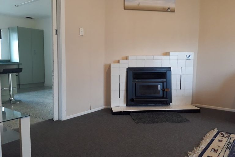 Photo of property in 11 Selwyn Avenue, Avenues, Whangarei, 0110