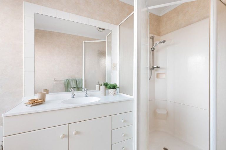 Photo of property in 4 Monterey Key, Papamoa Beach, Papamoa, 3118